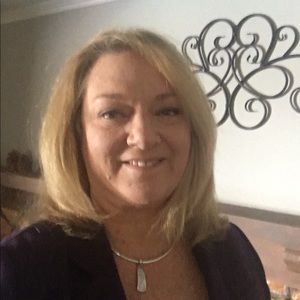 Meet your Posher, Diane